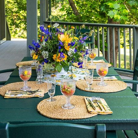 The Inn At Amaris Farms Weaverville Εξωτερικό φωτογραφία