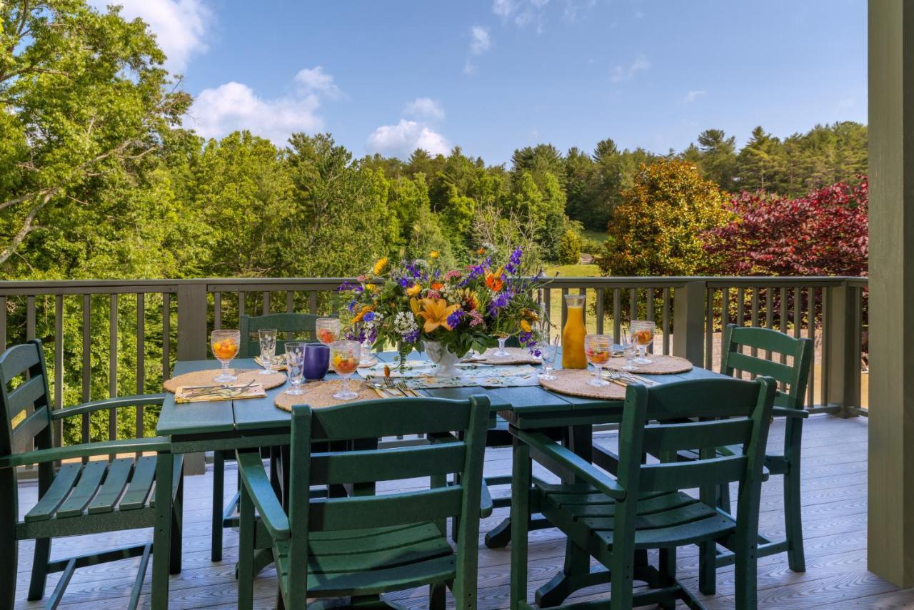 The Inn At Amaris Farms Weaverville Εξωτερικό φωτογραφία